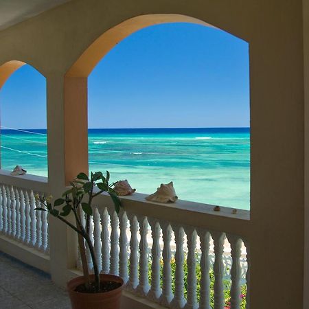 Calypso Villa Jamaica Montego Bay Exterior photo